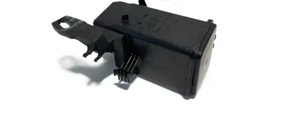 Active carbon filter fuel vapour canister