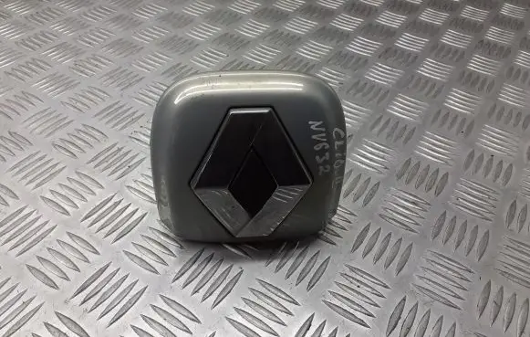 Renault Clio II Tailgate opening switch 8200060918