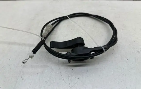 Renault Twingo II Engine bonnet (hood) release handle 
