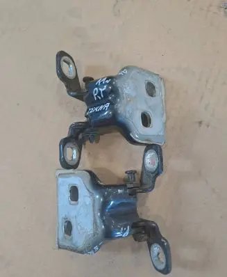 Renault Sandero I Rear door hinge set 