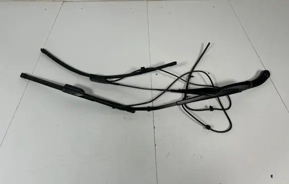 Tesla Model Y Headlight wiper blade set 