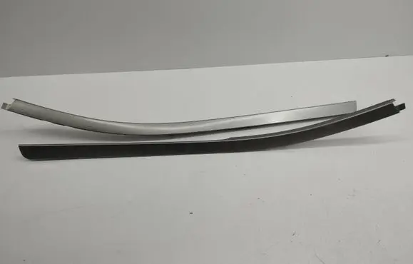 Mazda CX-7 Center console decorative trim EH14644A1 EH1464471