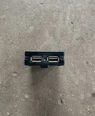 Audi A5 USB socket connector 5Q0035726L