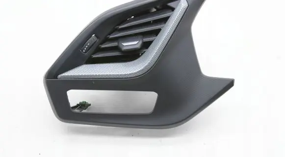 BMW 1 F40 Dashboard side air vent grill/cover trim B47C20B