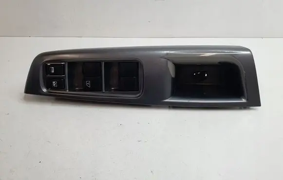 Subaru Crosstrek III Central console control unit 94266FG530