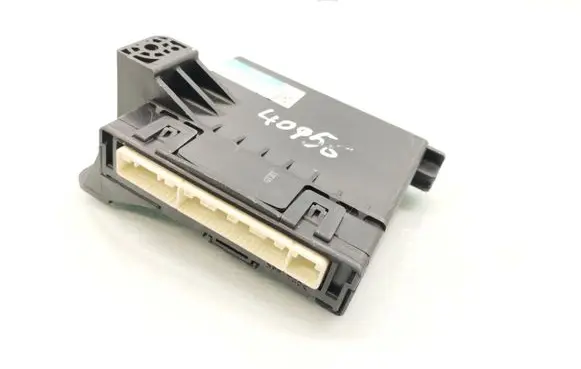 Toyota RAV 4 (XA30) Comfort/convenience module 88650-42230 177600-2673