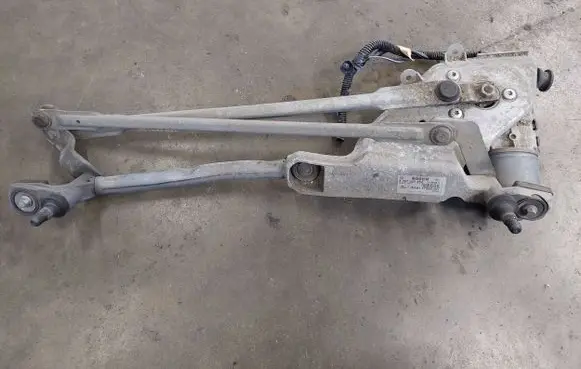 Ford Fiesta Front wiper linkage and motor 8A6117B571AA 0390241548