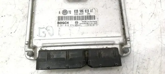 Volkswagen Bora Engine control unit/module 038906019AT 1039S00725 0281010974