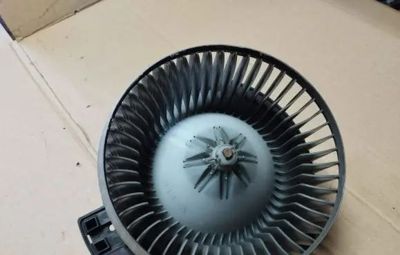 Honda Accord Heater fan/blower 194001730