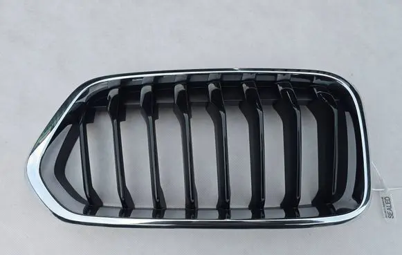 BMW X2 F39 Front grill 7424778