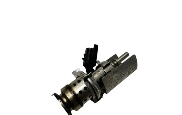Peugeot Rifter Fuel injector 9813930180