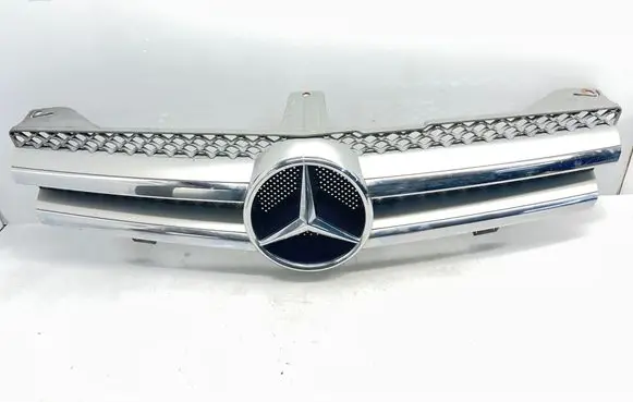 Mercedes-Benz CLS C219 Front grill A2198801083