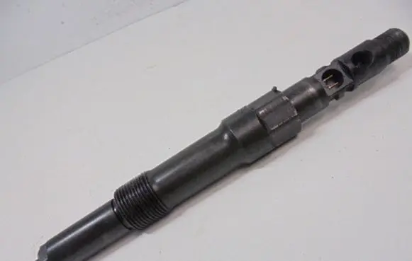 Ford Mondeo Mk III Fuel injector 6S7Q-9K546-AA