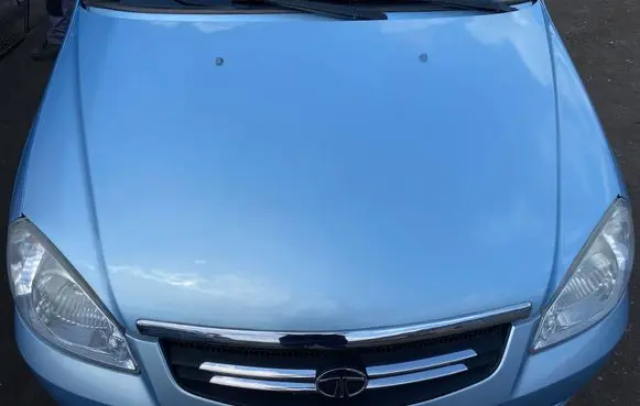 Tata Indica Vista II Engine bonnet/hood