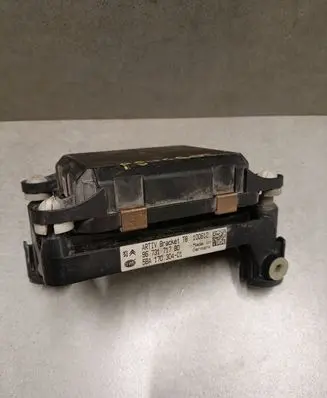 Peugeot 5008 Distronic sensor radar 9673046780 6PZ00993701