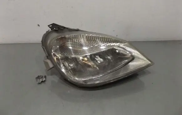 Mercedes-Benz Vito Viano W638 Headlight/headlamp