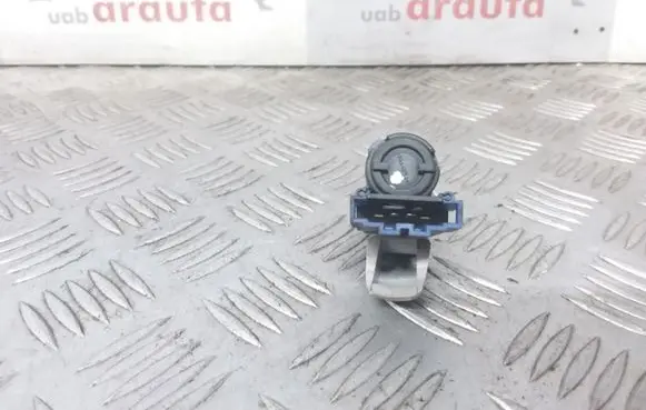 Volkswagen Golf IV Brake pedal sensor switch 1J0927189 19322002