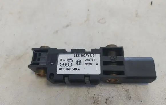 Audi A6 S6 C5 4B Airbag deployment crash/impact sensor 8E0959643A