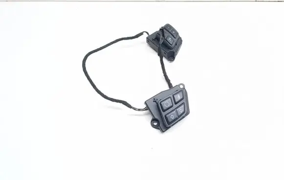 BMW 1 E81 E87 Steering wheel buttons/switches 6956560