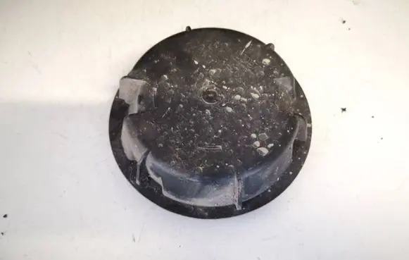Peugeot 807 Headlight/headlamp dust cover 88204985