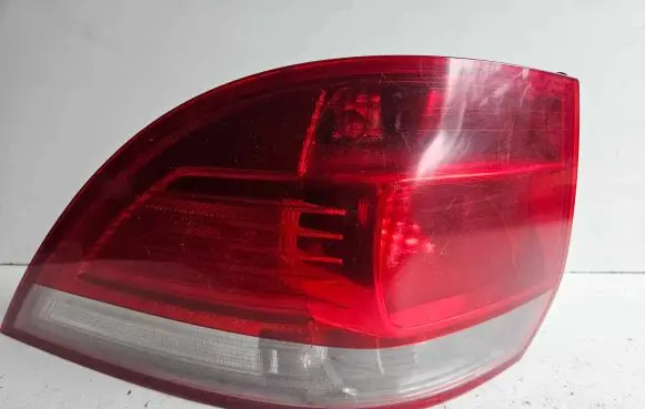 Volkswagen Golf V Rear/tail lights 1K9945095A