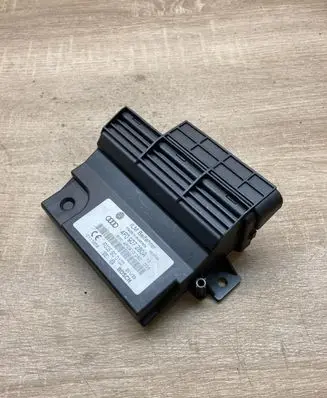 Audi A6 S6 C6 4F Power management control unit 4F0907280A 4F0910280