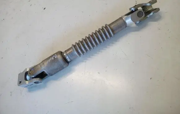 BMW 2 F45 Steering column universal joint
