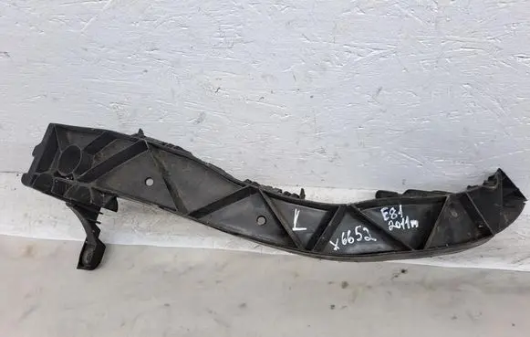 BMW 1 E81 E87 Fog light bracket 7120823