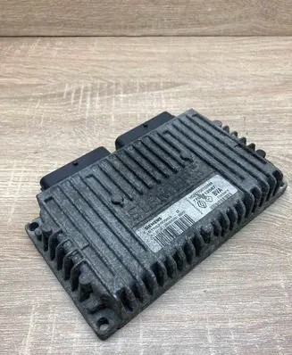 Renault Laguna I Gearbox control unit/module 7700102888 S105280003D
