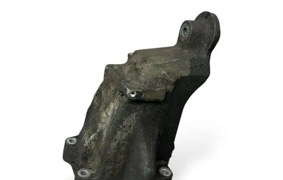 Mercedes-Benz Vito Viano W639 Engine mounting bracket A6512234404