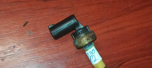 Coolant temperature sensor