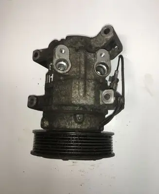 Toyota Hilux (AN10, AN20, AN30) Air conditioning (A/C) compressor (pump) 4472608020 2473006800