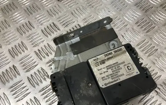 Nissan Leaf I (ZE0) Other control units/modules 283B03ND0C