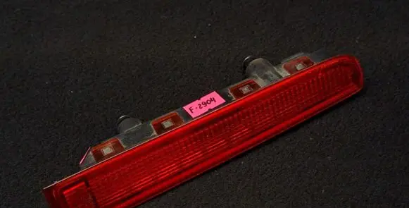 Volkswagen Transporter - Caravelle T5 Third/center stoplight 7H0945097