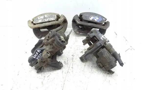 Volkswagen Golf VII Front brake caliper