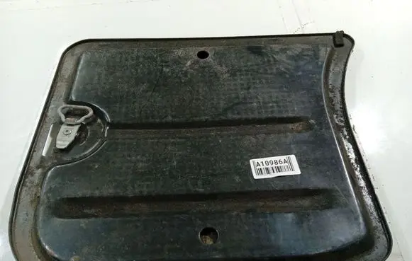 Volkswagen PASSAT B4 Other trunk/boot trim element 