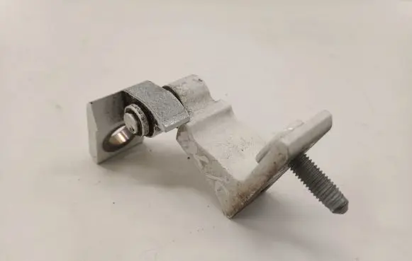Rear door upper hinge