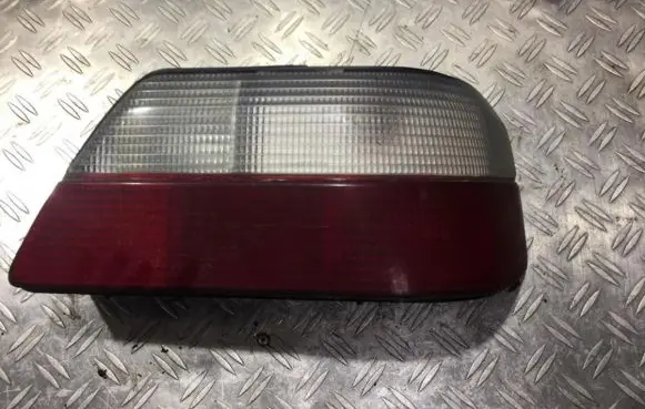 Peugeot 605 Rear/tail lights
