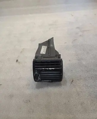 Seat Alhambra (Mk1) Dashboard side air vent grill/cover trim 7M3819704 7M21A018B08