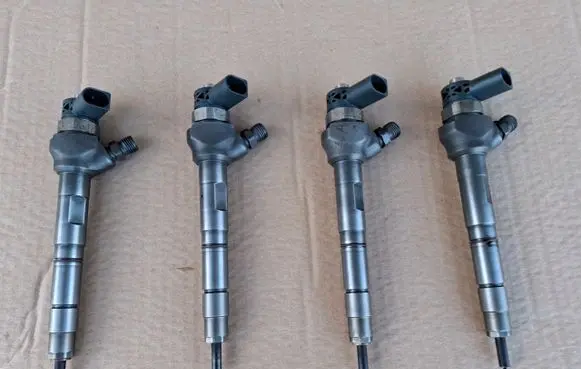 Seat Leon (5F) Fuel injector 
