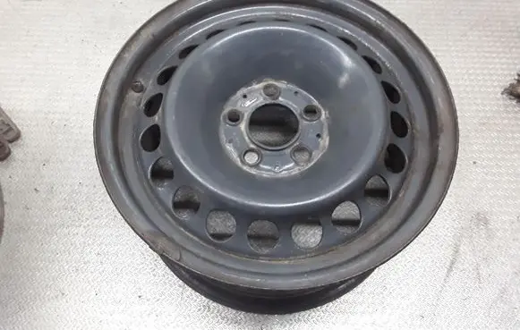 Mercedes-Benz E W210 R16 steel rim 2104000802