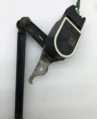 BMW 2 F22 F23 Headlight/headlamp level sensor 