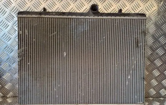 Peugeot 407 Coolant radiator P9645586780