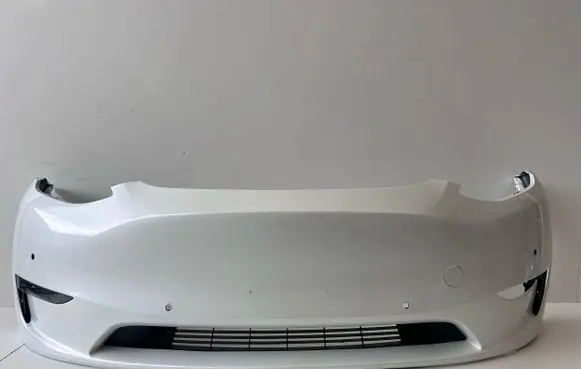 Tesla Model 3 Front bumper 1077396-00-C