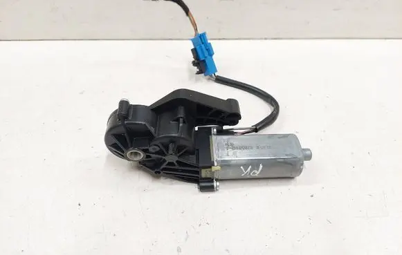 Mercedes-Benz R W251 Seat adjustment motor 0390203208