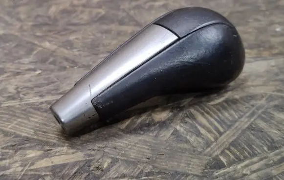 KIA Magentis Gear lever shifter trim leather/knob
