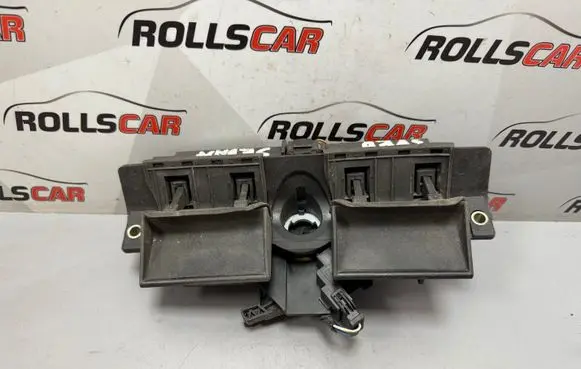 Audi A6 S6 C5 4B Tailgate/trunk/boot exterior handle 8D9827565C