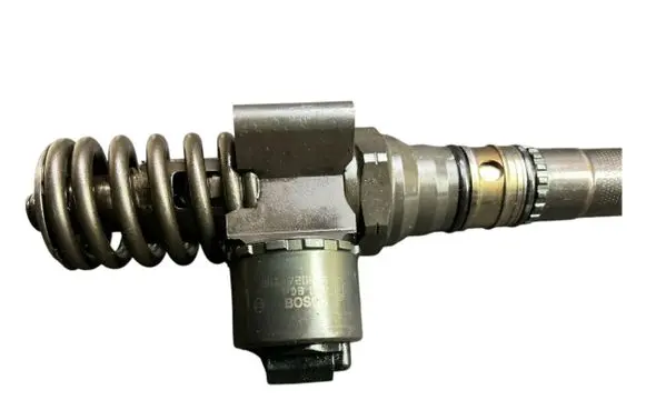 Skoda Octavia Mk2 (1Z) Fuel injector 03G130073G 0414720404