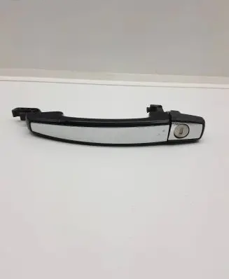 Opel Zafira C Front door exterior handle