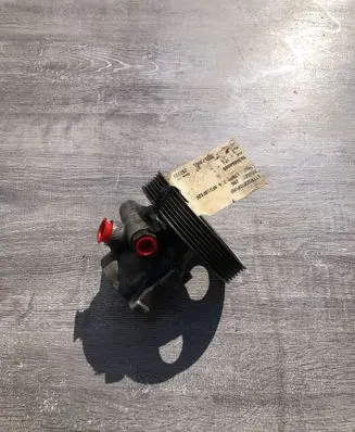 Peugeot 206 Power steering pump